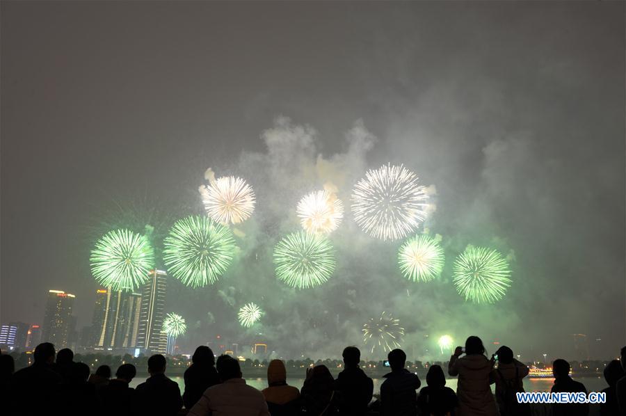 CHINA-CHANGSHA-FIREWORKS-NEW YEAR(CN)