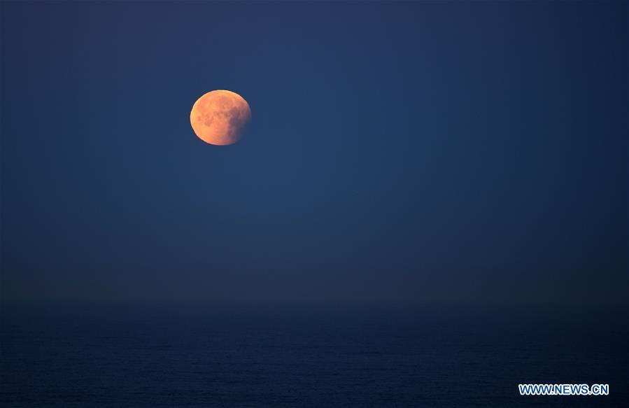 U.S.-SAN FRANCISCO-LUNAR ECLIPSE