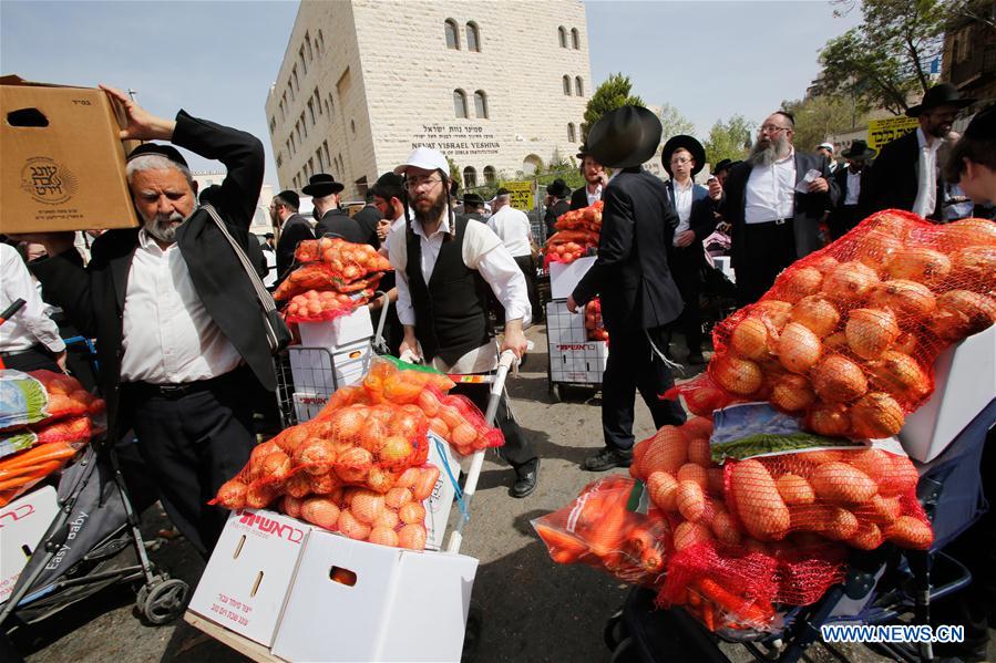 MIDEAST-JERUSALEM-PASSOVER-PREPARATION