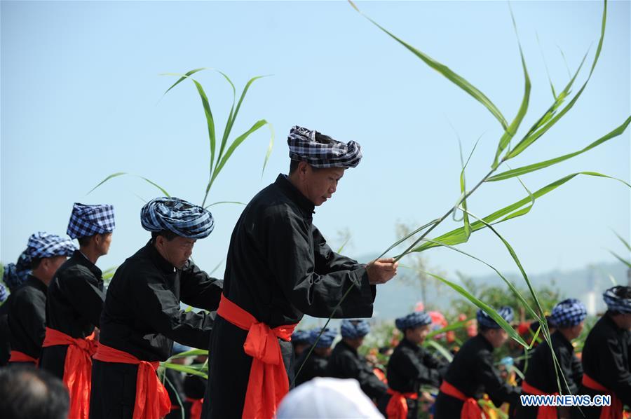 CHINA-GUIZHOU-SANYUESAN-FESTIVAL-CELEBRATIONS (CN)