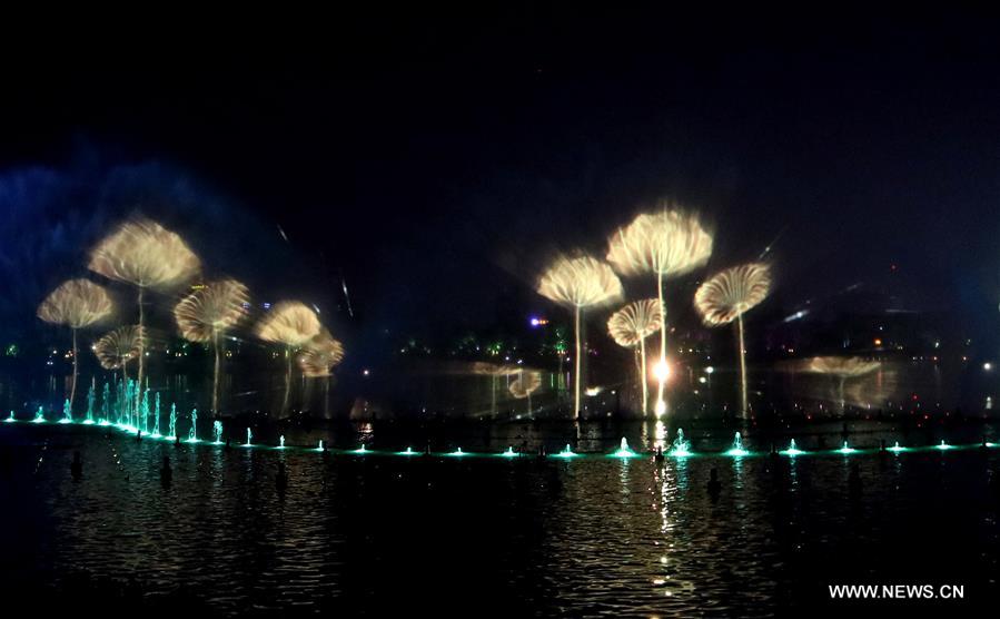 CHINA-JINAN-DAMING LAKE-WATER SHOW (CN)