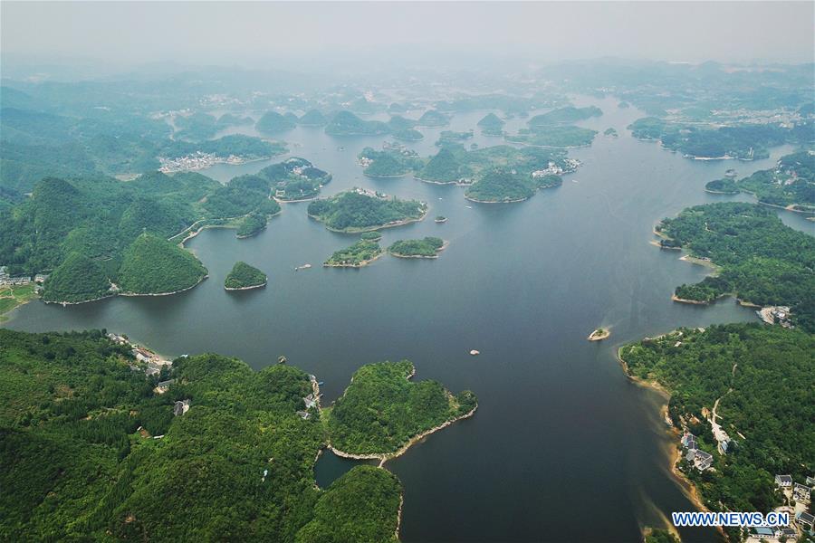 CHINA-GUIZHOU-GUIYANG-LAKE-SCENERY (CN)