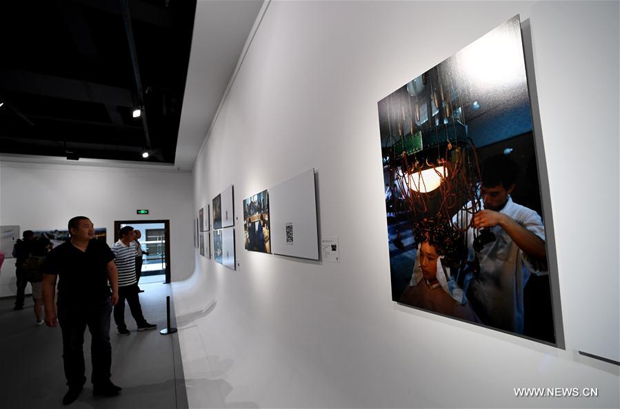 CHINA-ZHENGZHOU-PHOTOGRAPHIC ART FESTIVAL (CN)