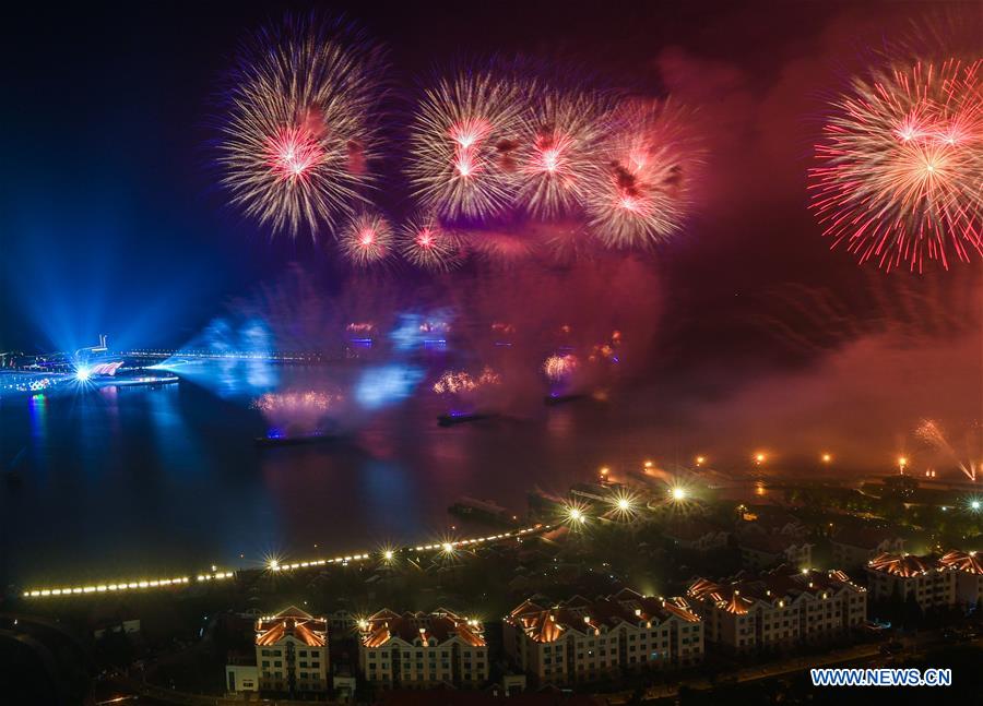 (SCO SUMMIT) CHINA-QINGDAO-SCO-LIGHTS-FIREWORKS-SHOW (CN)