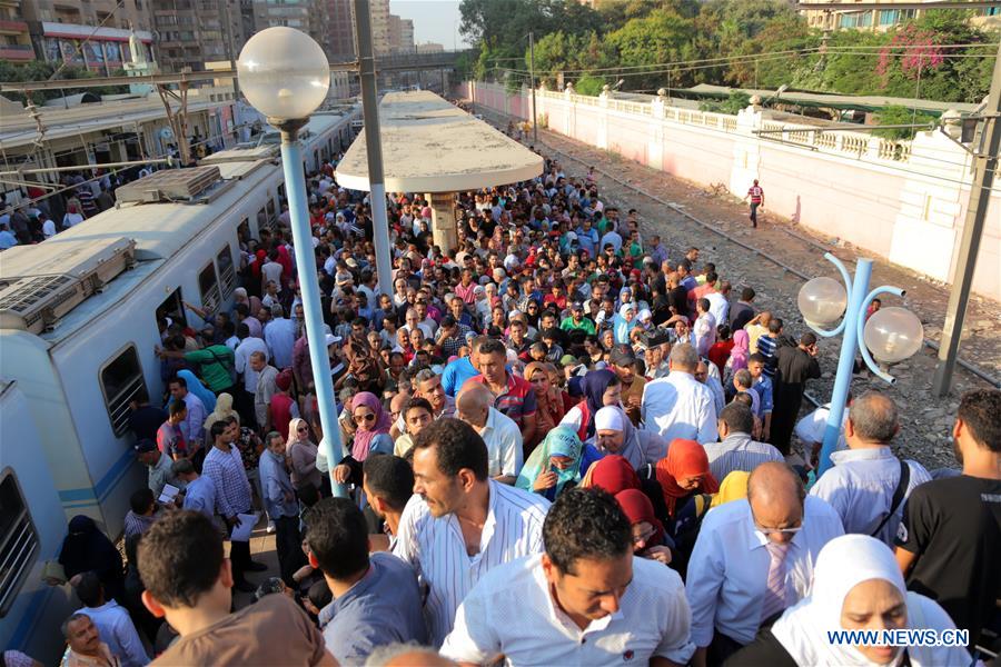 EGYPT-CAIRO-METRO-DERAILMENT