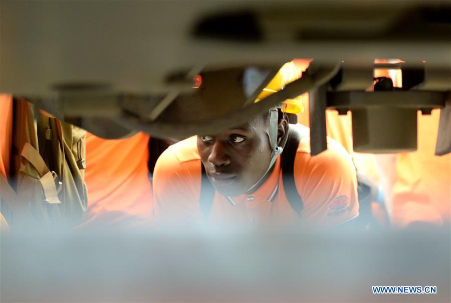 CHINA-XI'AN-RAILWAY-NIGERIAN STUDENTS (CN)