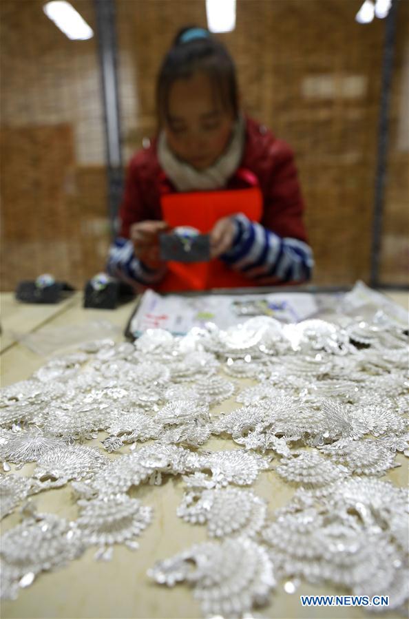 #CHINA-GUIZHOU-QIANDONGNAN-SILVER HANDICRAFTS (CN)