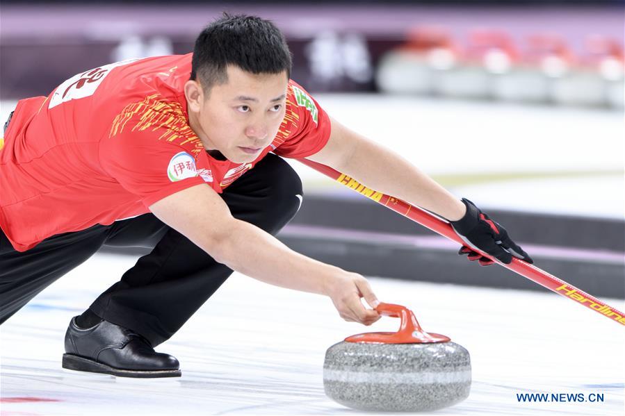 (SP)CHINA-BEIJING-CURLING-WCF WORLD CUP-GRAND FINAL-MEN'S FINAL