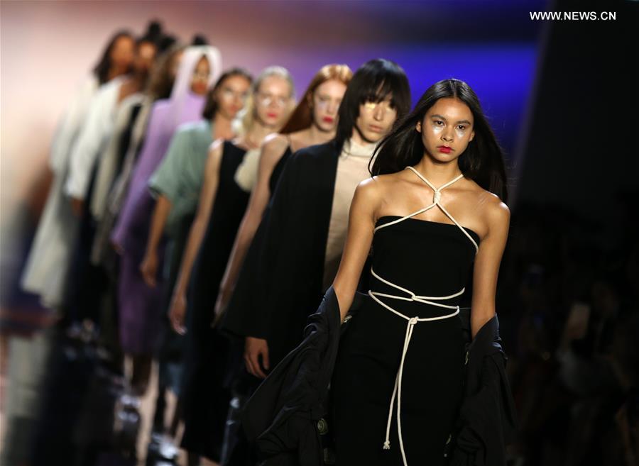 U.S.-NEW YORK-FASHION WEEK-CHINESE BRAND-HIUMAN