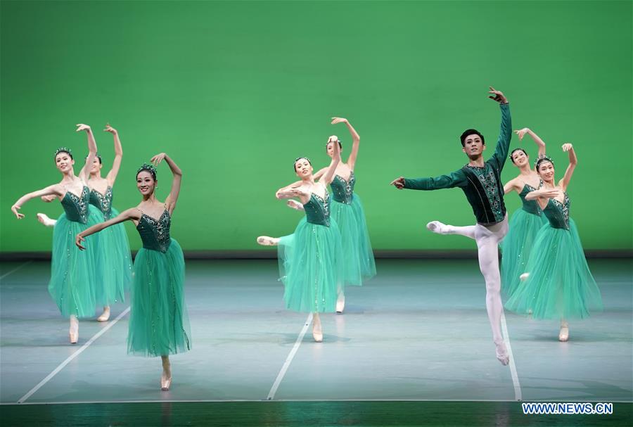 CHINA-BEIJING-BALLET-JEWELS (CN)