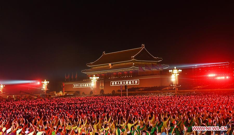 (PRC70Years)CHINA-BEIJING-NATIONAL DAY-CELEBRATIONS-EVENING GALA (CN)