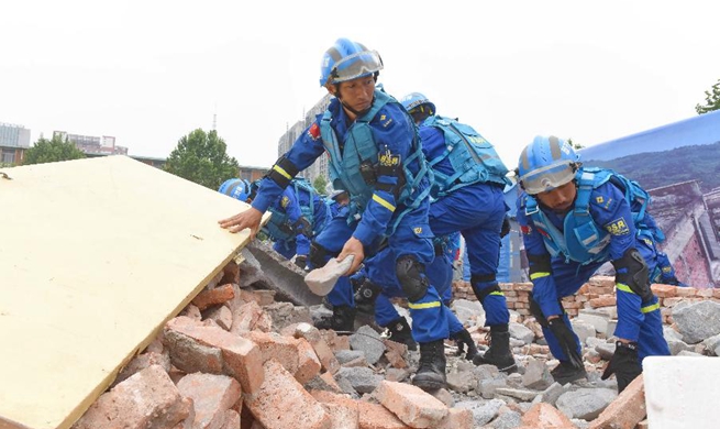 Earthquake drill held in Xingtai, north China's Hebei