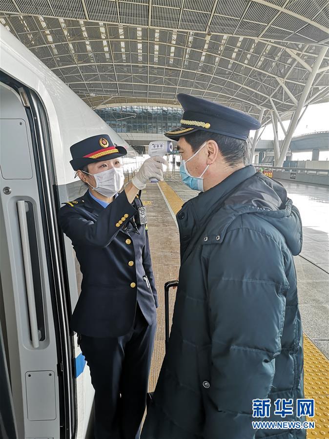 （聚焦疫情防控·圖文互動）（4）千里乘車目擊記