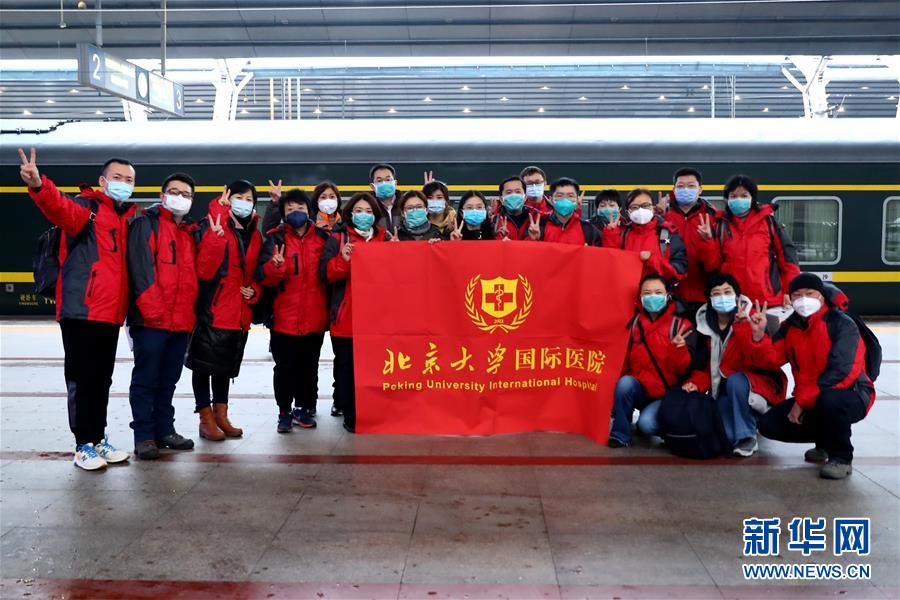 （新華全媒頭條·圖文互動）（3）“始終把人民群眾生命安全和身體健康放在第一位”——中國抗疫彰顯“生命至上、人民至上”理念