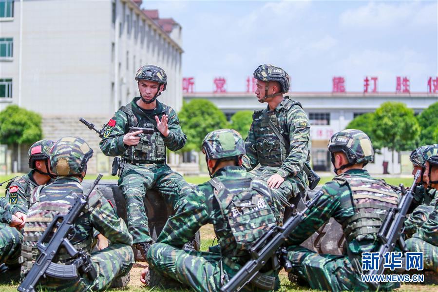 （圖文互動）（1）袁木軒：爭當(dāng)一名能打仗的優(yōu)秀軍人