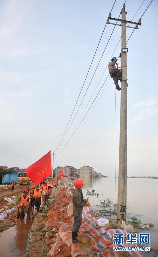 （防汛抗洪·圖文互動(dòng)）（1）聞“汛”而動(dòng)戰(zhàn)鄱湖