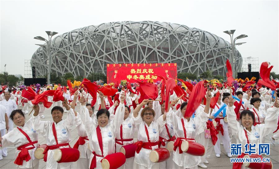 （新華全媒頭條·圖文互動）（2）扎實推進籌辦，不負(fù)青春韶華——北京冬奧會籌辦備戰(zhàn)克服疫情影響平穩(wěn)推進