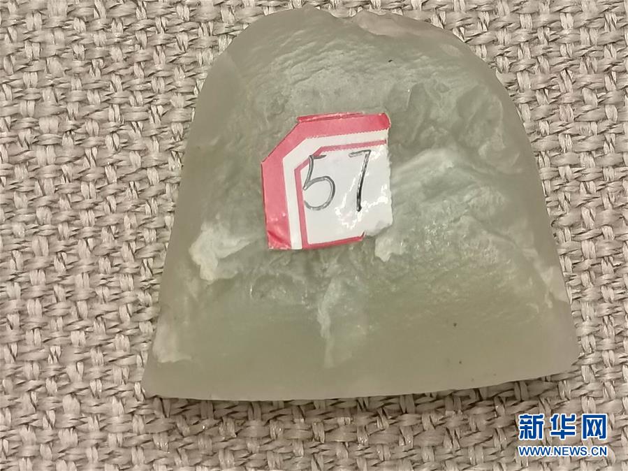 （文化視點(diǎn)·聽文物講故事·圖文互動(dòng)）（1）豪橫！古人扛著玉斧在羅布泊打獵