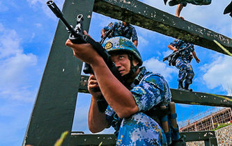 海軍陸戰(zhàn)隊(duì)特種障礙訓(xùn)練，敢來嗎？